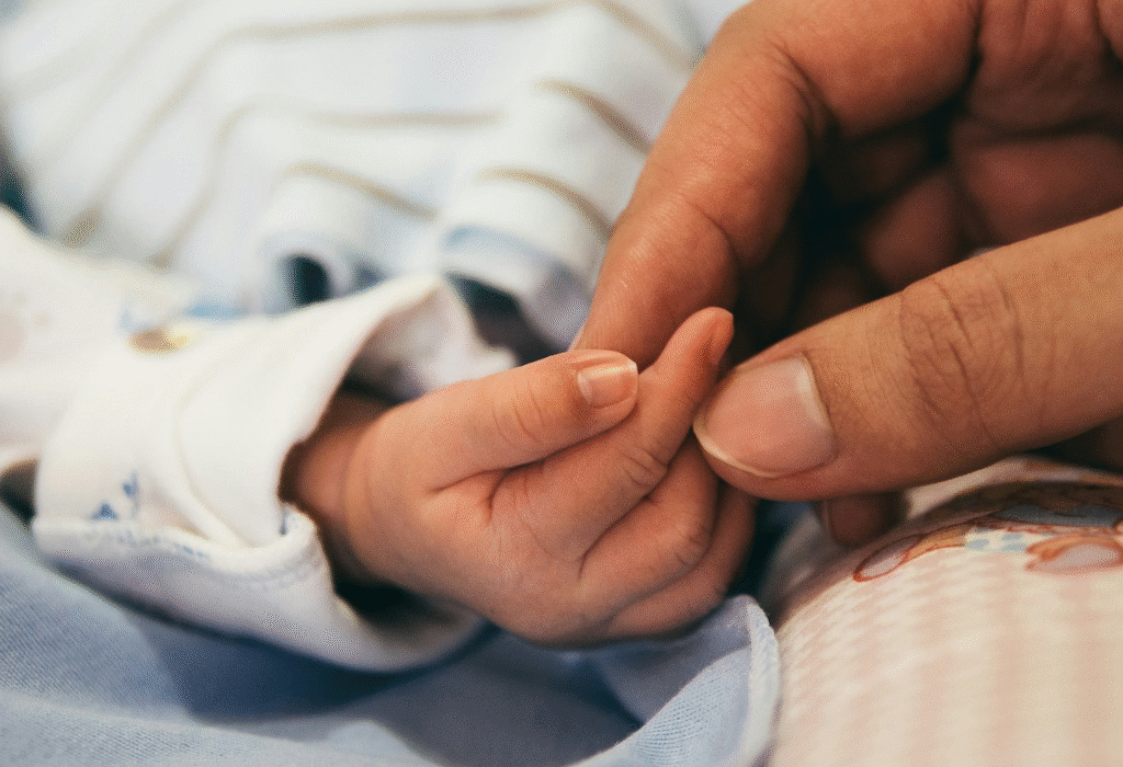 Welcome to Parenthood: A Gentle Guide for New Mothers and Fathers